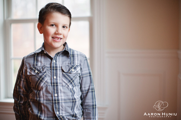Rehoboth_MA_photographer_family_portrait_session_in_the_rain_Digirolamo_06