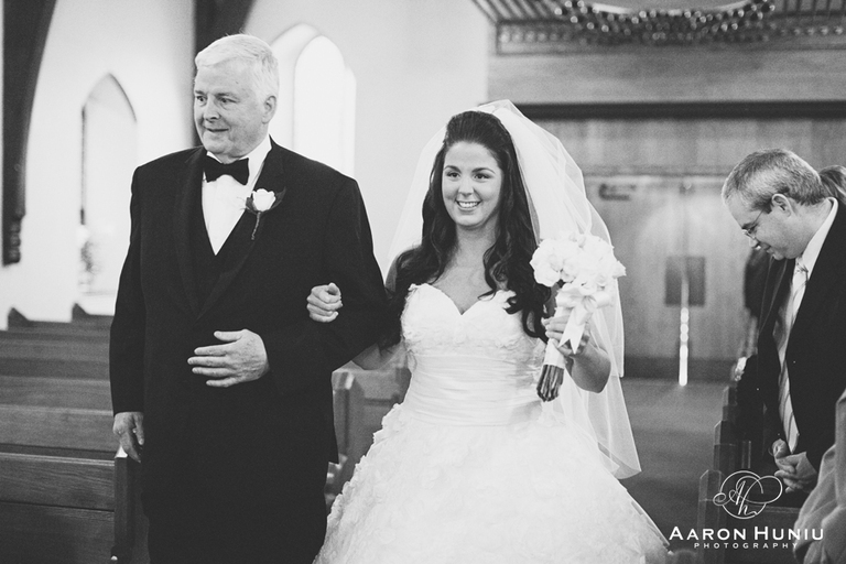 LaBelle_Winery_Wedding_New_Hampshire_Wedding_Photographer_Erin_Brian_012