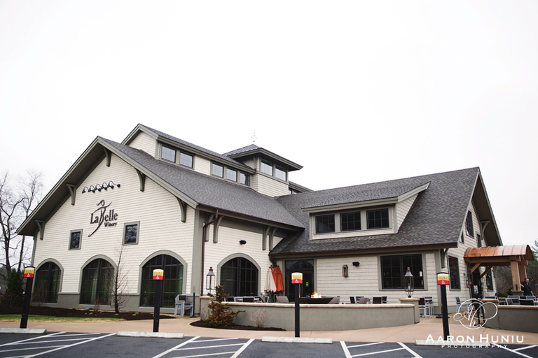 LaBelle_Winery_Wedding_New_Hampshire_Wedding_Photographer_Erin_Brian_030
