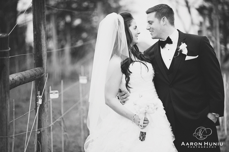 LaBelle_Winery_Wedding_New_Hampshire_Wedding_Photographer_Erin_Brian_041