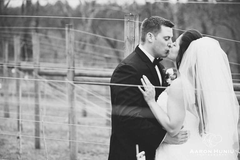 LaBelle_Winery_Wedding_New_Hampshire_Wedding_Photographer_Erin_Brian_044