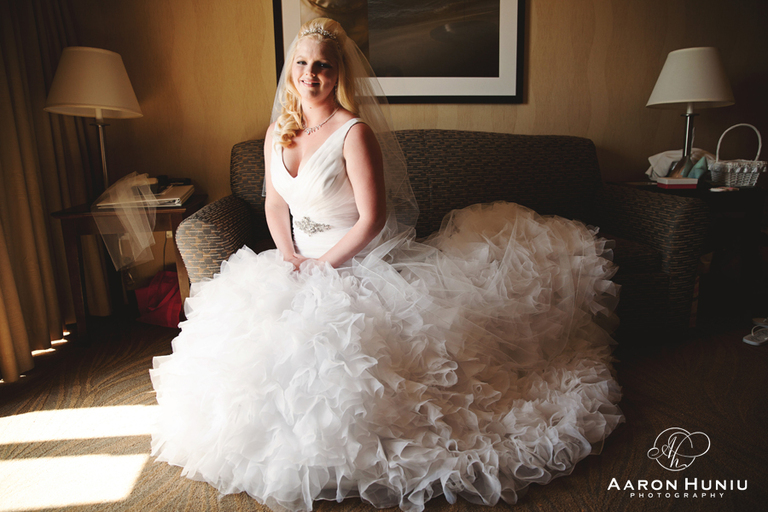 Amanda_Greg_Camp_Pendleton_Wedding_Photographer_Pacific_Views_Event_Center_015
