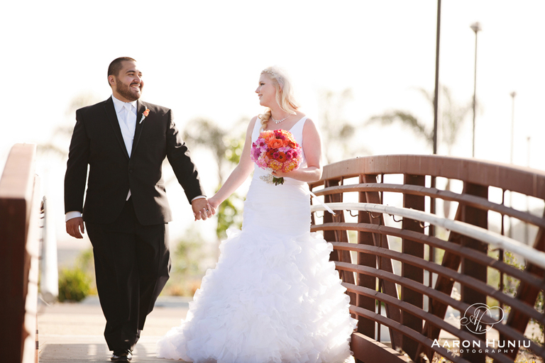 Amanda_Greg_Camp_Pendleton_Wedding_Photographer_Pacific_Views_Event_Center_045