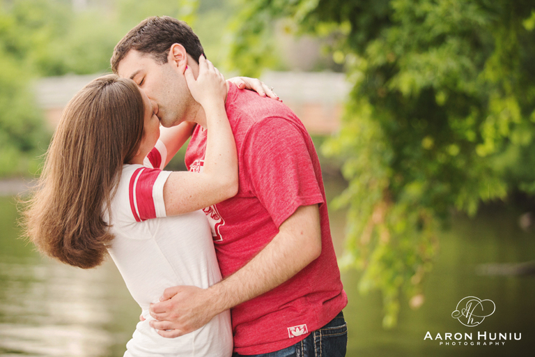 Minneapolis_Engagement_Session_Destination_Wedding_Photographer_Carly_Justin_16