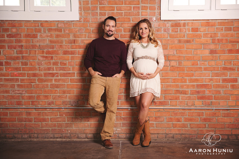 Jess_Maternity_Session_San_Diego_Photographer_828_Events_Liberty_Station_Aaron_Huniu_Photography_17