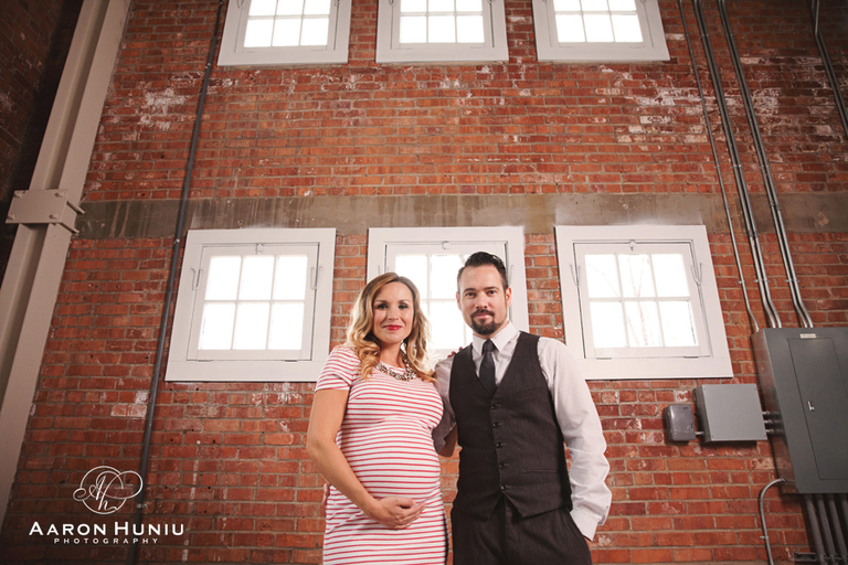 Jess_Maternity_Session_San_Diego_Photographer_828_Events_Liberty_Station_Aaron_Huniu_Photography_27