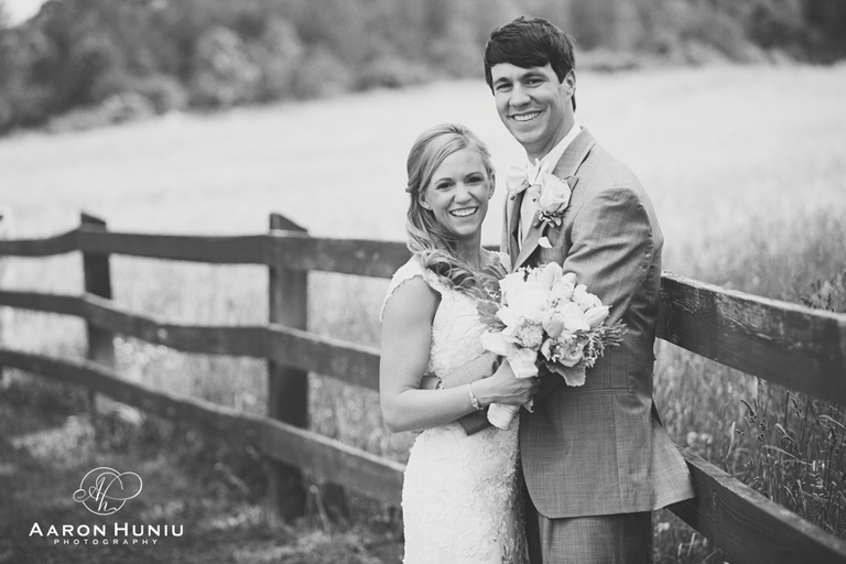 Zukas_Hilltop_Barn_Wedding_Boston_Wedding_Photographer_MA_Liane_Michael_026