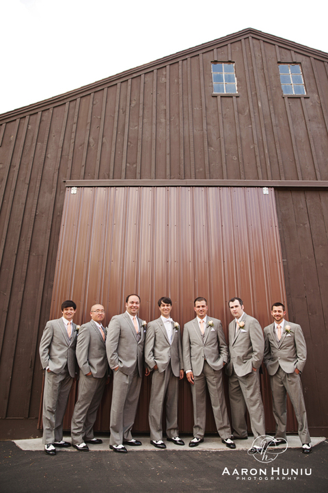 Zukas_Hilltop_Barn_Wedding_Boston_Wedding_Photographer_MA_Liane_Michael_036