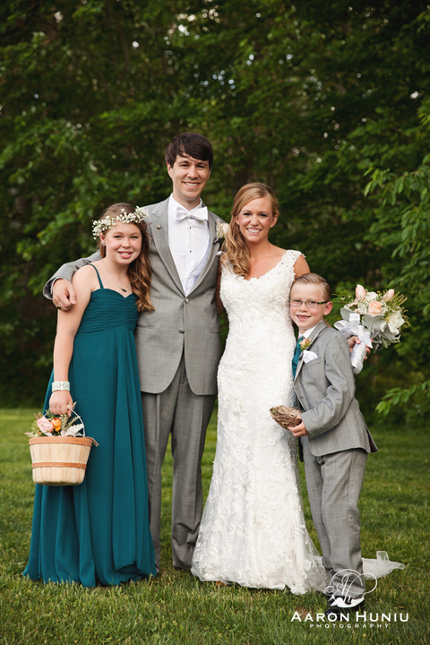 Zukas_Hilltop_Barn_Wedding_Boston_Wedding_Photographer_MA_Liane_Michael_038