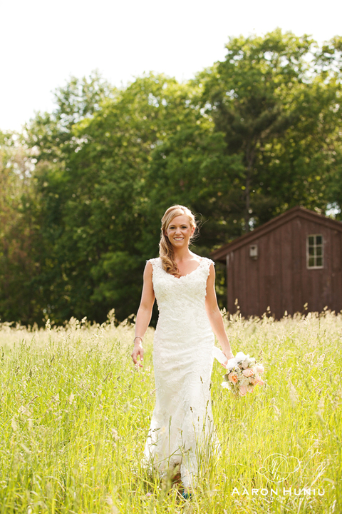 Zukas_Hilltop_Barn_Wedding_Boston_Wedding_Photographer_MA_Liane_Michael_040