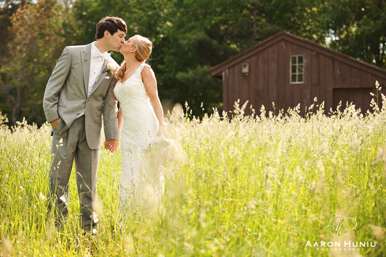 Zukas_Hilltop_Barn_Wedding_Boston_Wedding_Photographer_MA_Liane_Michael_041