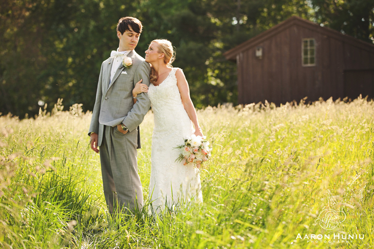 Zukas_Hilltop_Barn_Wedding_Boston_Wedding_Photographer_MA_Liane_Michael_047