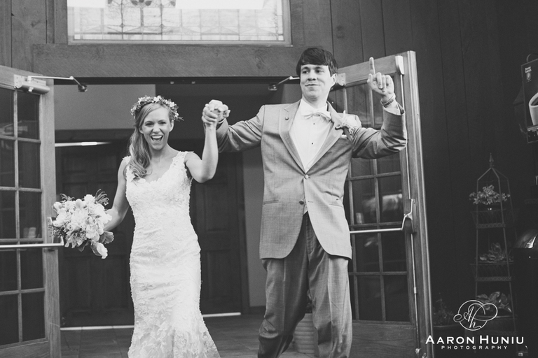 Zukas_Hilltop_Barn_Wedding_Boston_Wedding_Photographer_MA_Liane_Michael_087