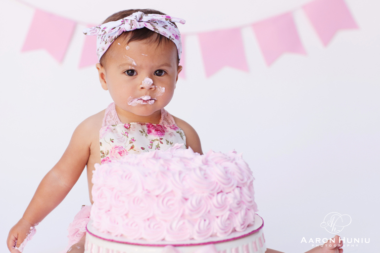 Cake_Smash_Photoshoot_1st_Birthday_San_Diego_Photographer_Marley_009