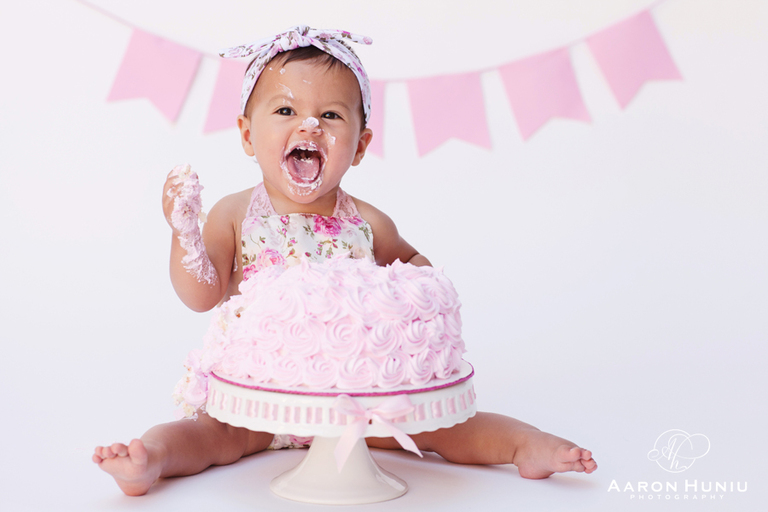 Cake_Smash_Photoshoot_1st_Birthday_San_Diego_Photographer_Marley_010