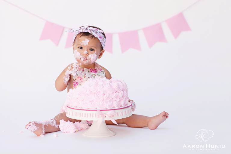 Cake_Smash_Photoshoot_1st_Birthday_San_Diego_Photographer_Marley_013