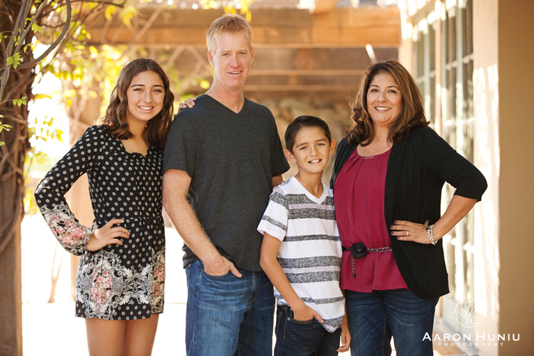 Del_Sur_Family_Portrait_Photographer_San_Diego_Church_014