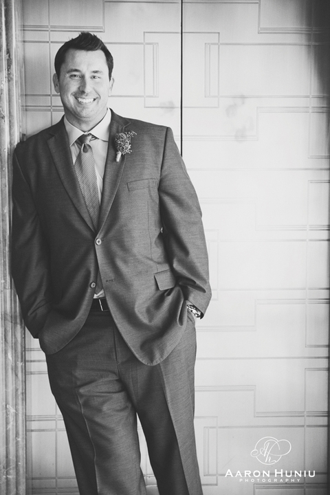 San_Diego_County_Admin_Building_Courthouse_Wedding_Photographer_Bowen_016