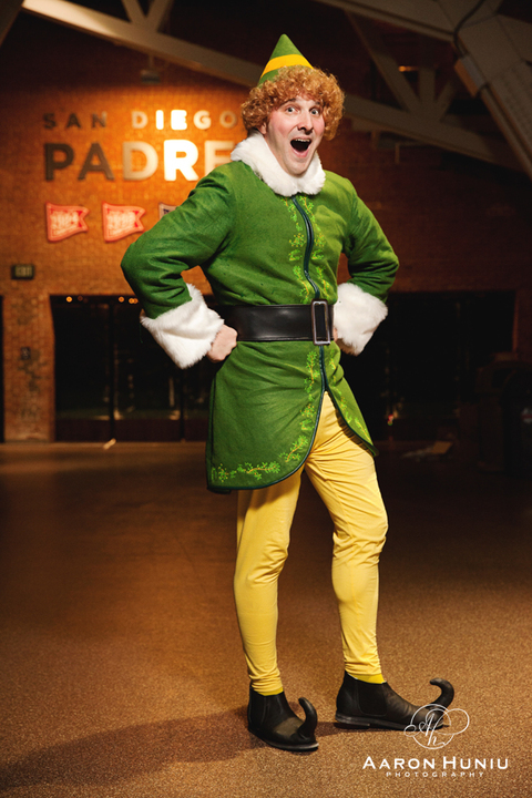 Holiday_Wonderland_Petco_Park_2015_Royal_Entertainers_25