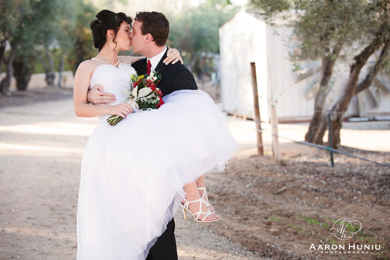 Bernardo_Winery_Winter_Wedding_San_Diego_Photographer_Ashley_Stefan_006