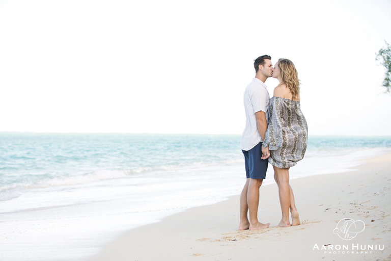 Hawaii_Maternity_Session_Oahu_Destination_Wedding_Photographer_Laura_Marc_006