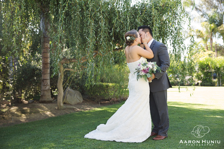 vista_optimist_club_wedding_san_diegoo_photographer_denise_joevert_19